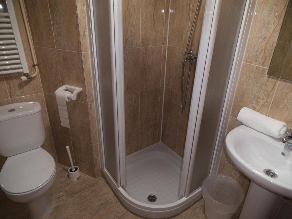 Hostal Sant Sadurni Sant Sadurní dʼAnoia الغرفة الصورة